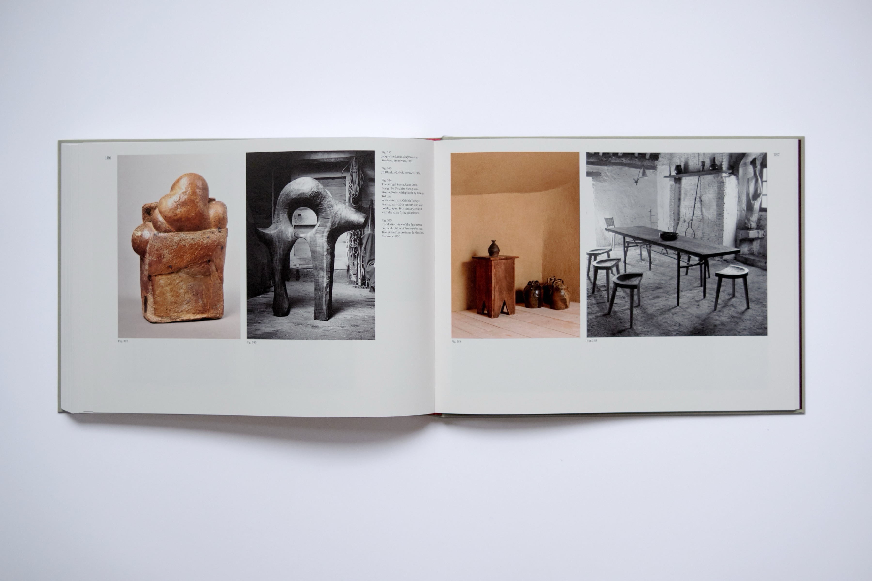 TREMBLEY, Nicolas - Craft: About Exhibitions, Craft, Art, Cultural Hierarchies, Typologies and the Art of Display