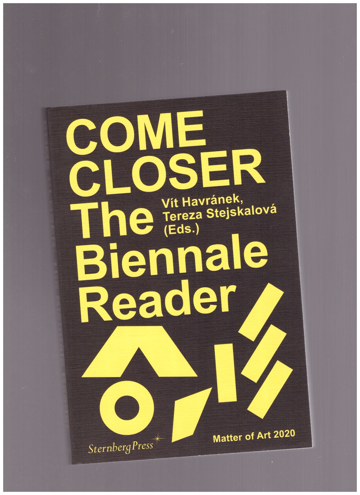 Come closer the biennale reader