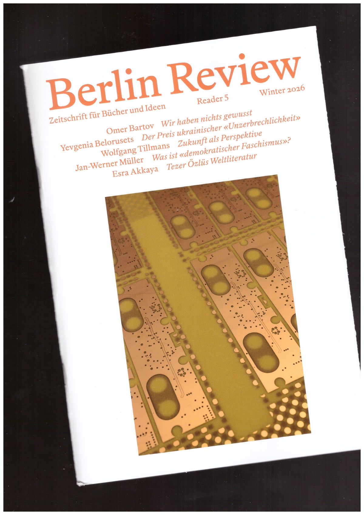 Berlin Review Reader 5