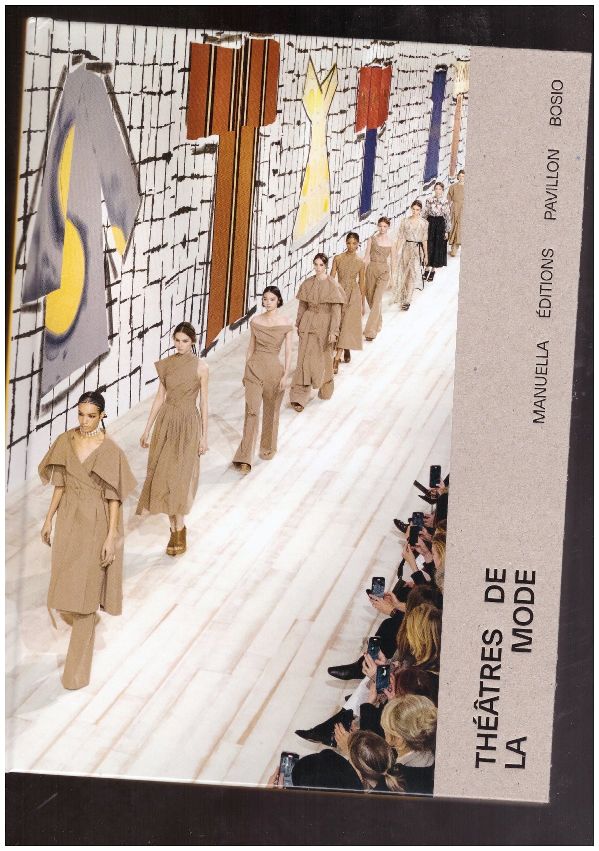 Théâtre de la mode