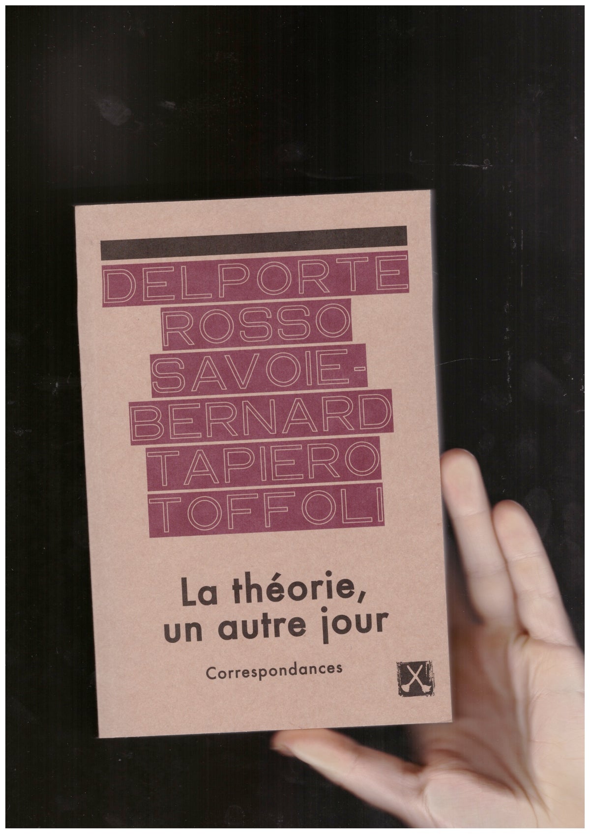 La Théorie, Un Autre Jour - Correspondances