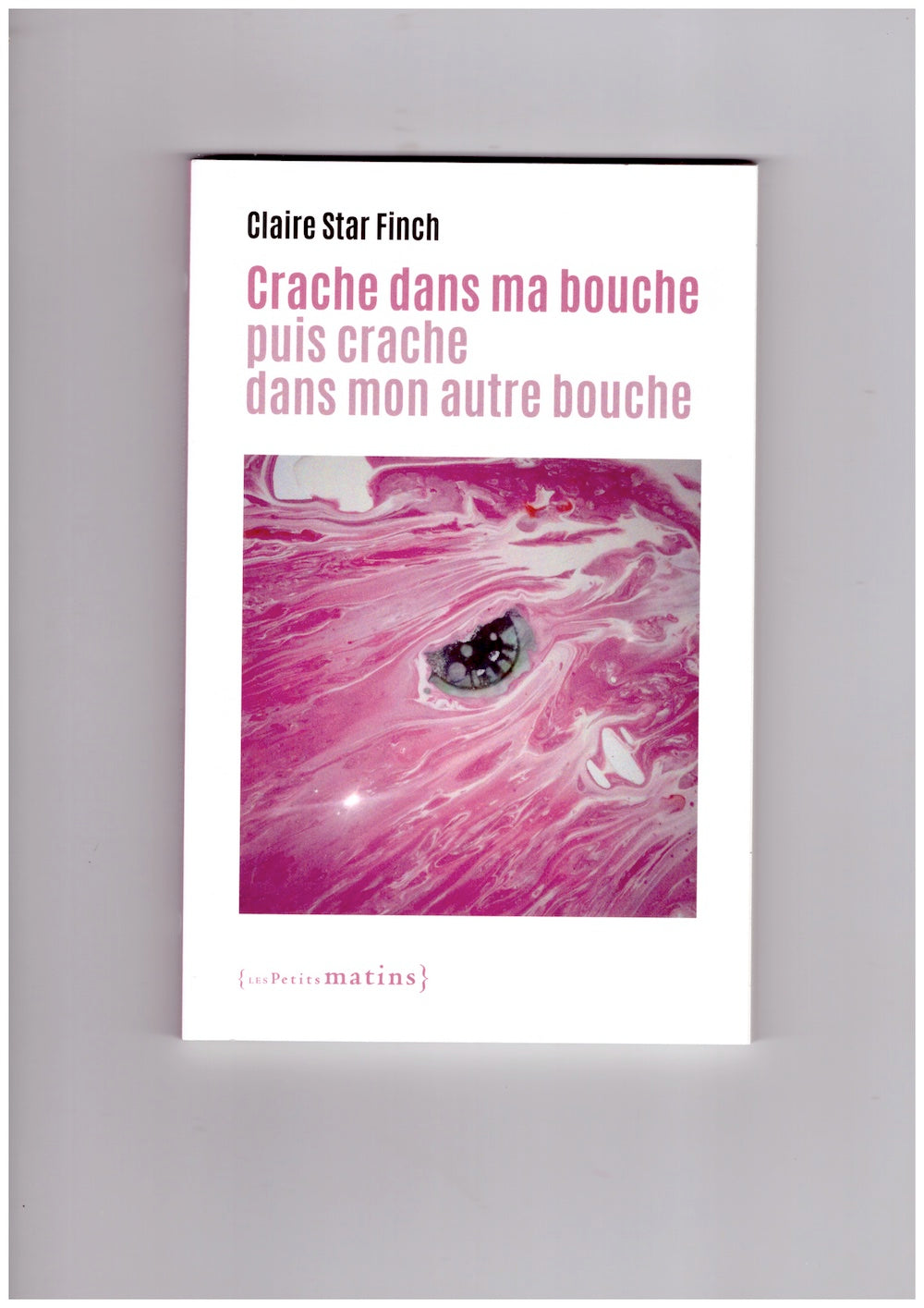 Crache dans ma bouche puis crache dans mon autre bouche